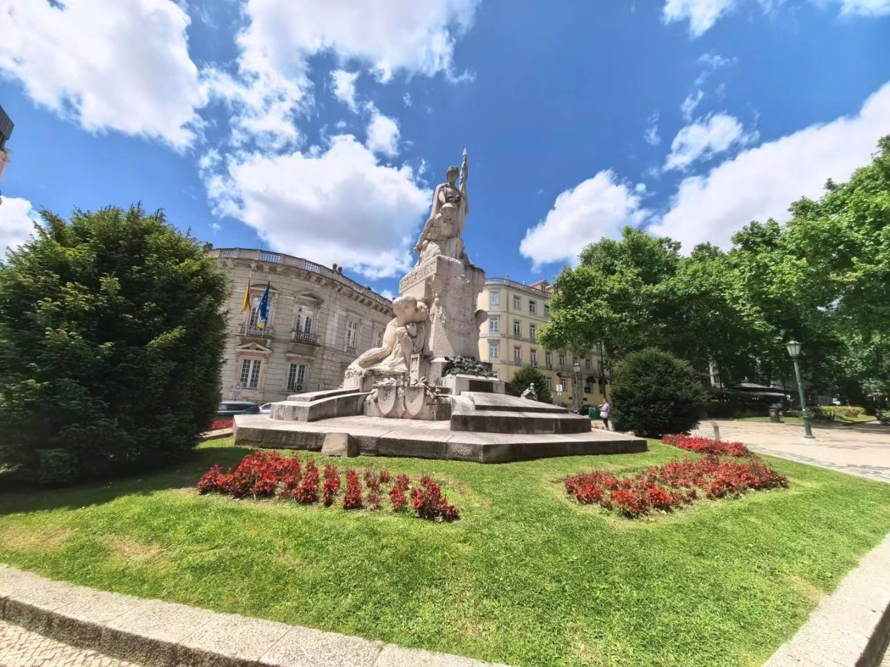 1749104187311639.jpg 1749104187311639.jpg