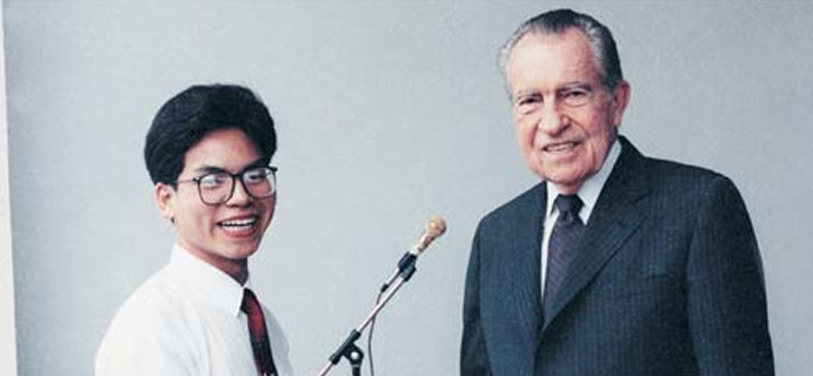 邱少懷先生與美國前總統(tǒng)尼克松先生